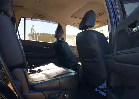 2021 Honda Pilot Awd Special Edition from USA, damaged, VIN 5FNYF6H26MB012848